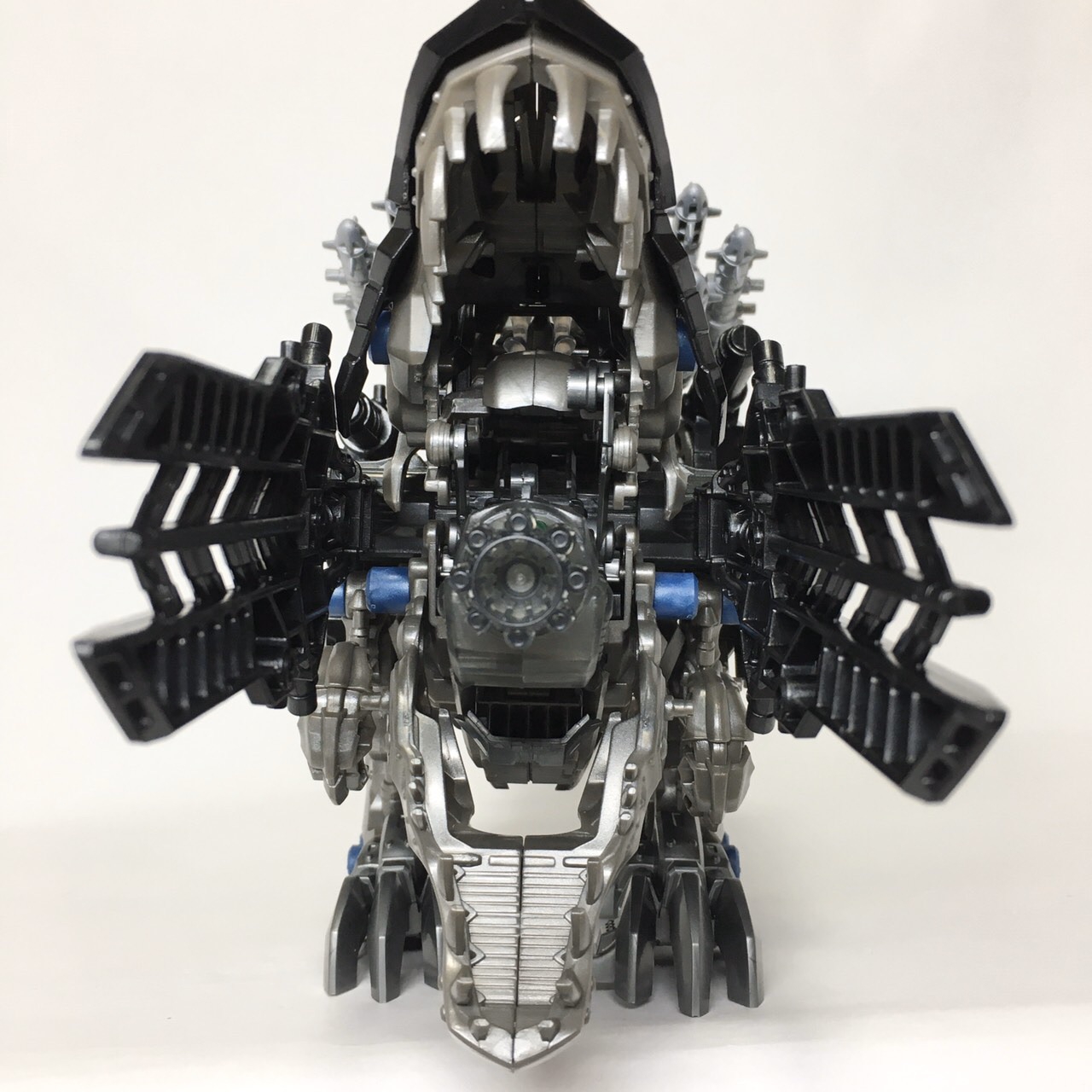 ZW オメガレックス レビュー | 退屈と惰性と 改