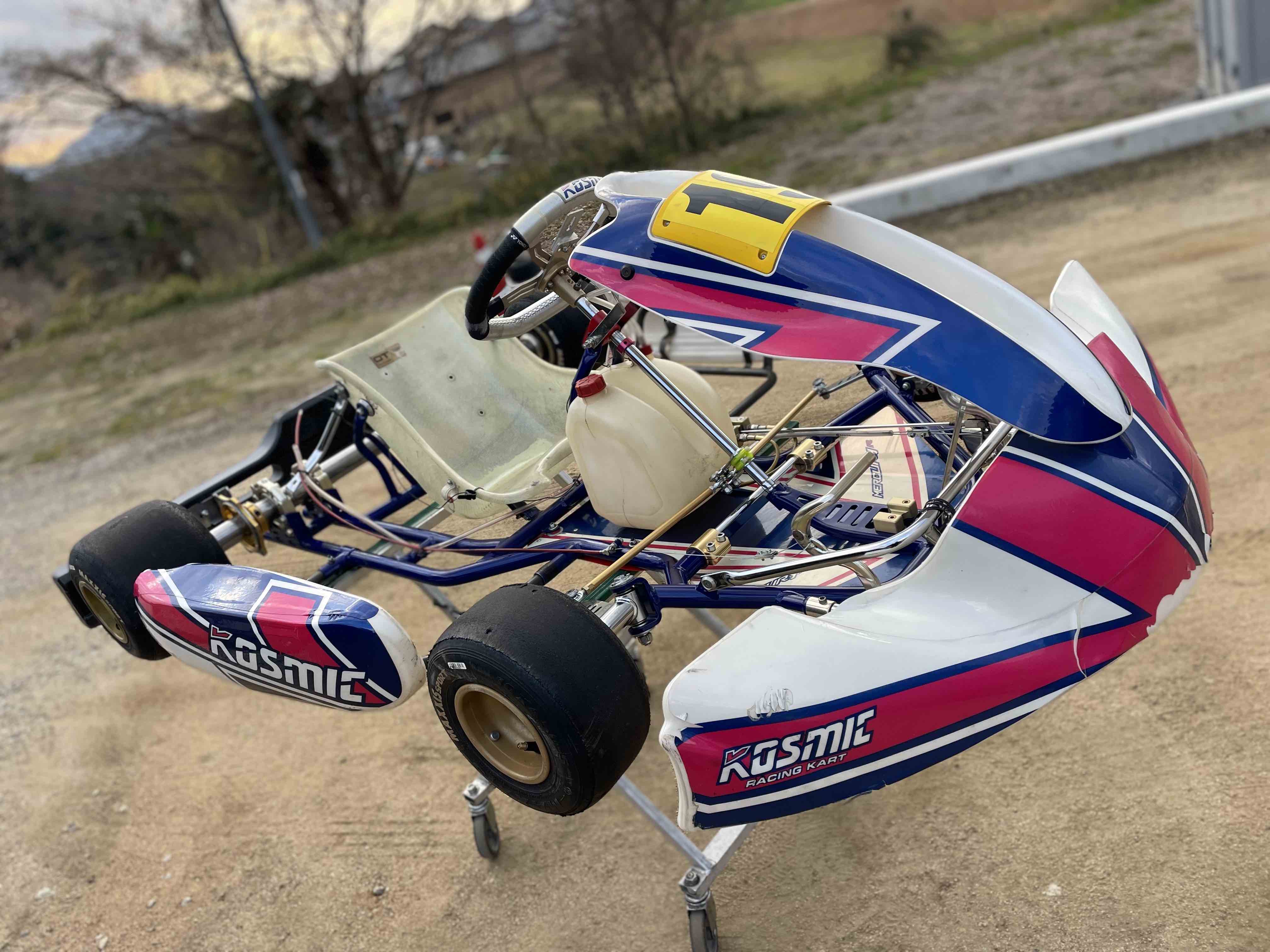 中古カート紹介】2017年式コスミック | 四国のカート屋さん AKAZA