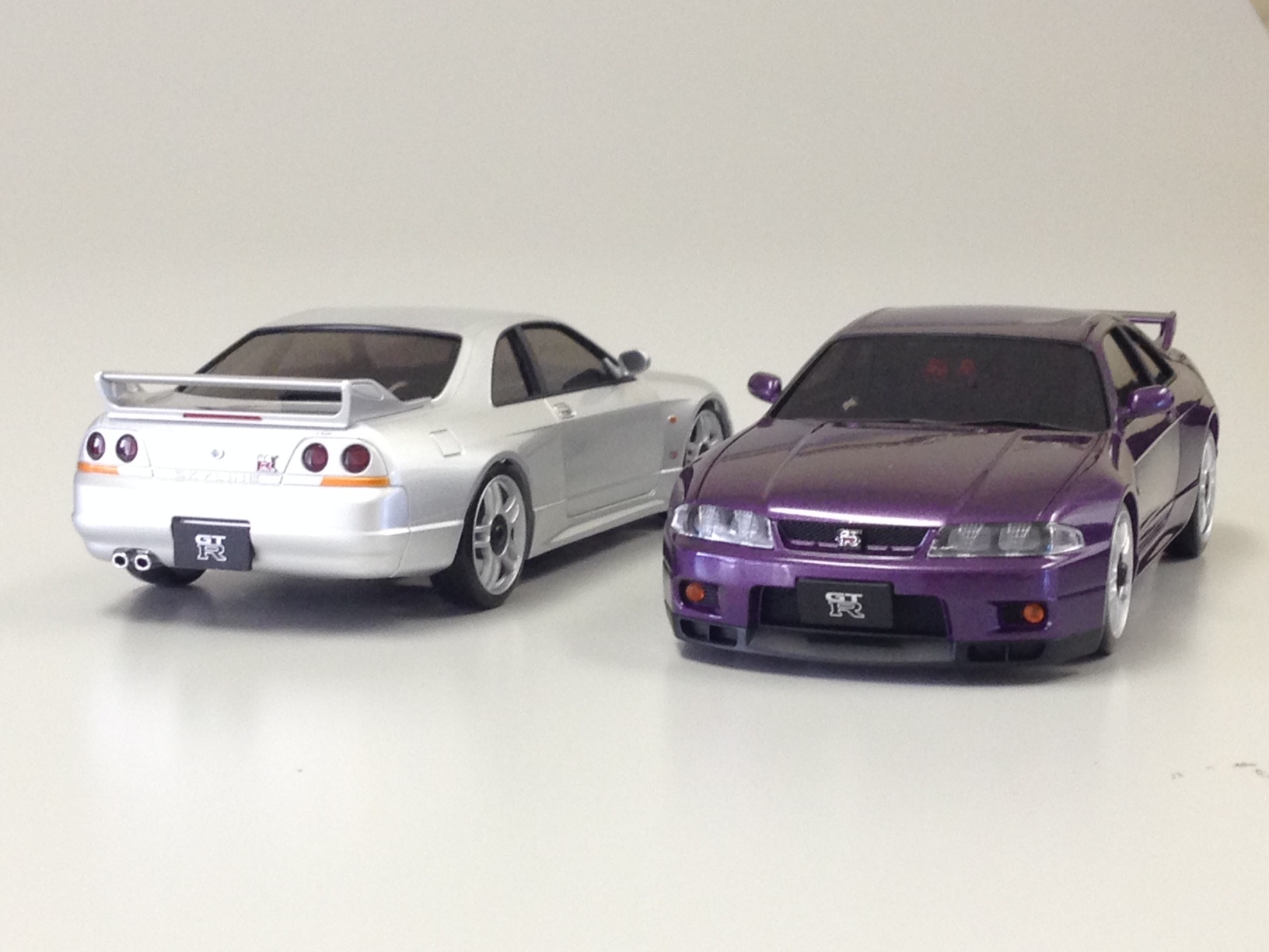 NEWボディ『日産 スカイライン GT-R V.Spec (R33)』のご紹介