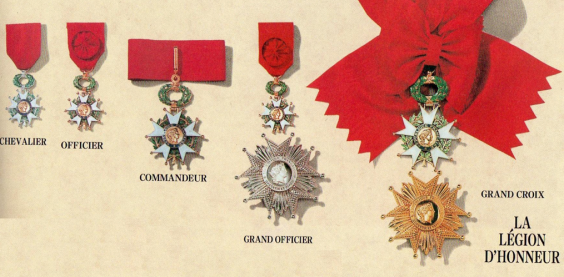 フランス人とレジオン・ドヌール勲章」 | 粋なカエサル
