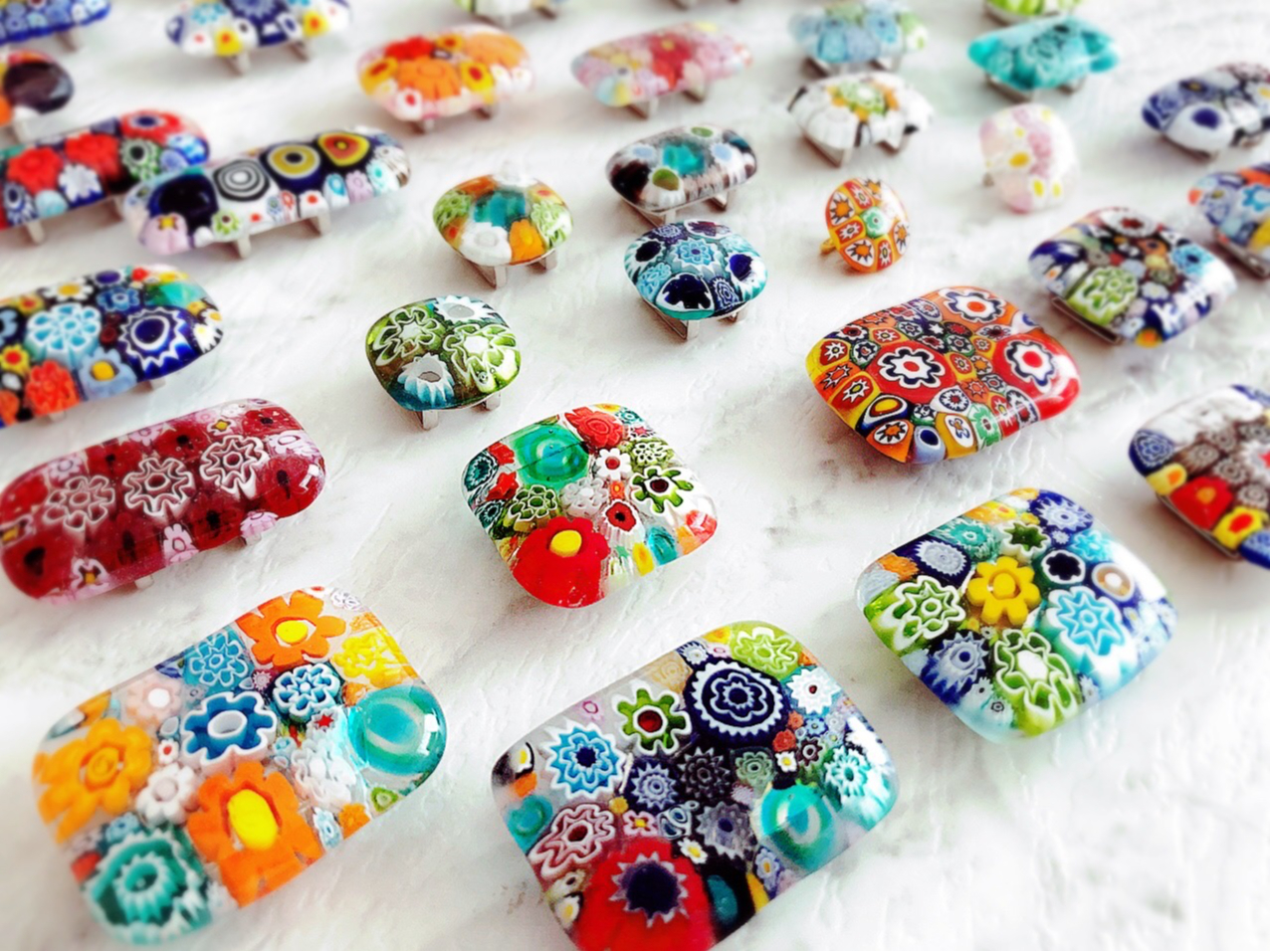 イタリアの伝統工芸 ベネチアンガラスを使ったオリジナルアクセサリー