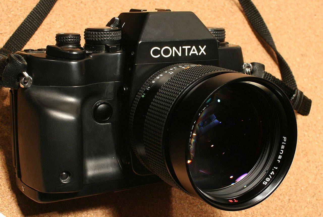 Lomopedia: Contax RX · Lomography