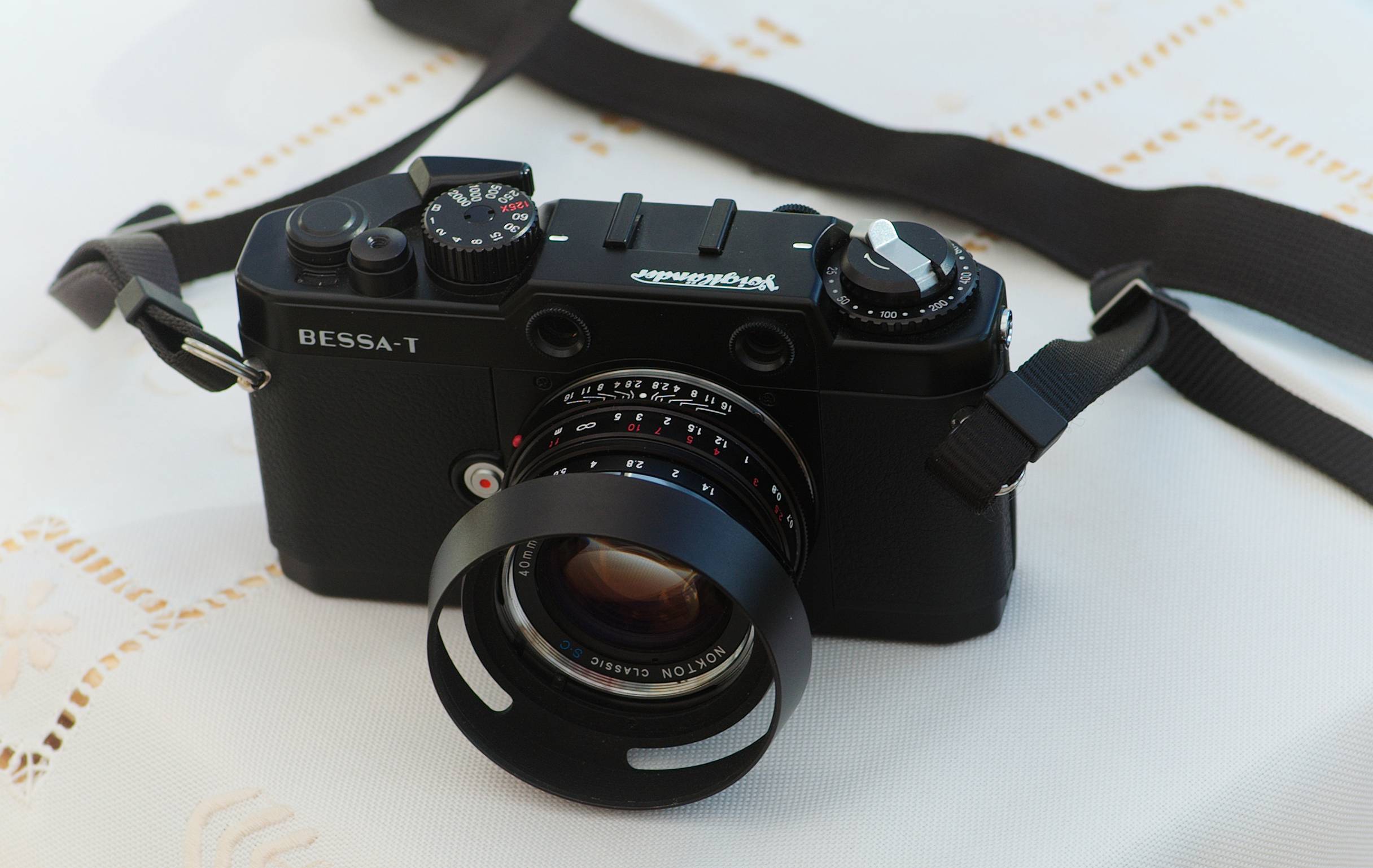 Lomopedia: Voigtlander Bessa-T · Lomography