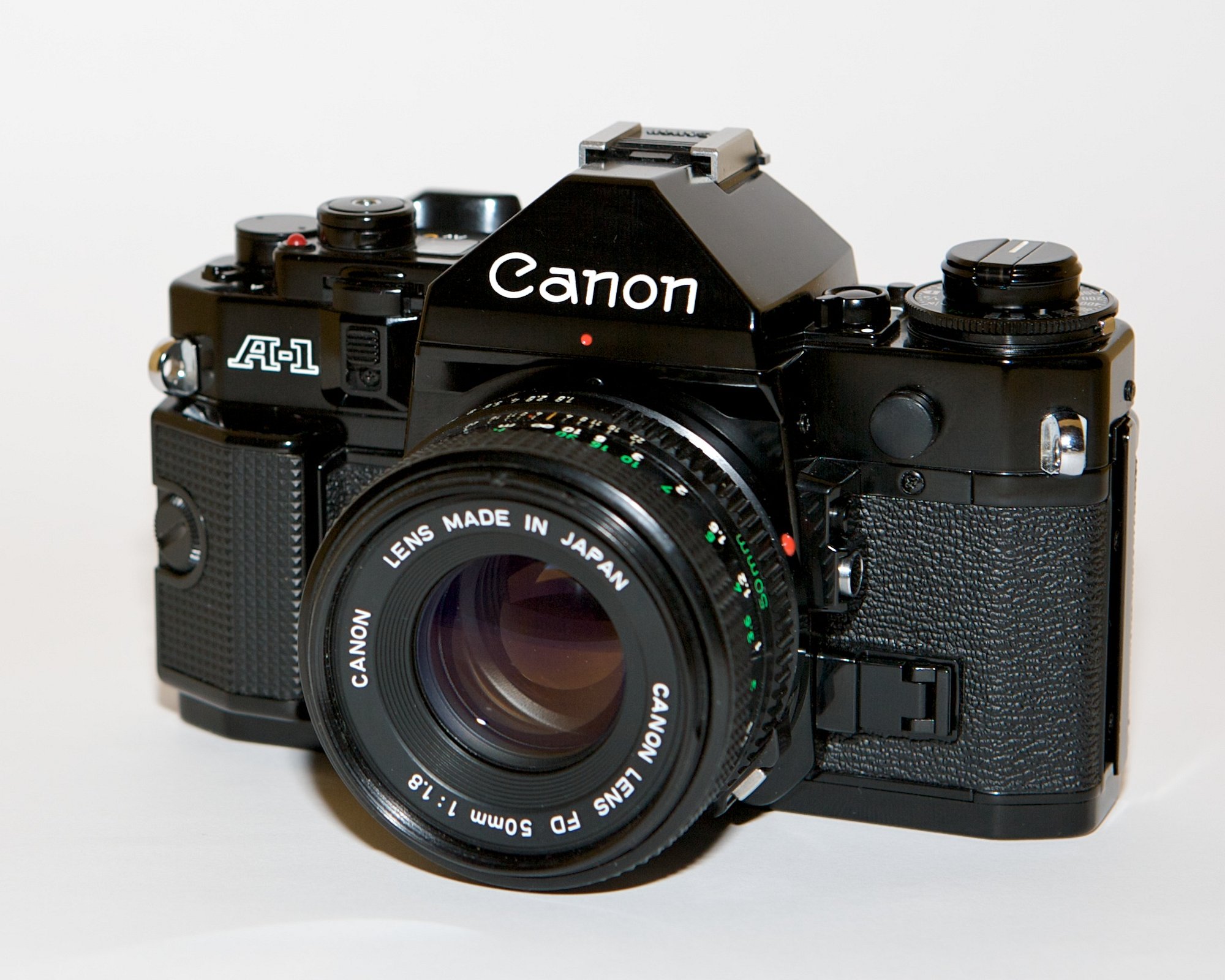 Lomopedia: Canon A-1 · Lomography