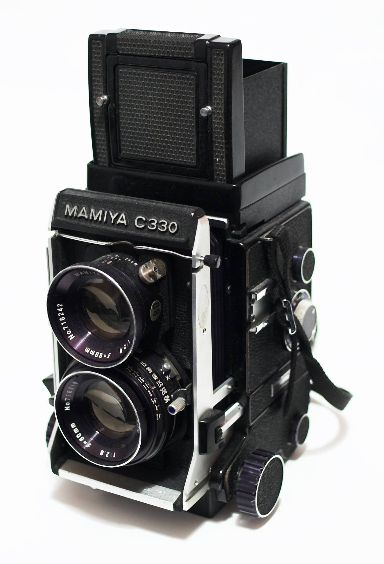 The Mamiya C330 Professional: A Japanese Jewel · Lomography