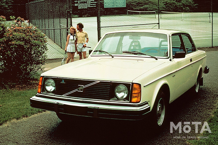 ボルボと言えばこの形！20年愛され続けた“空飛ぶレンガ”ボルボ 240