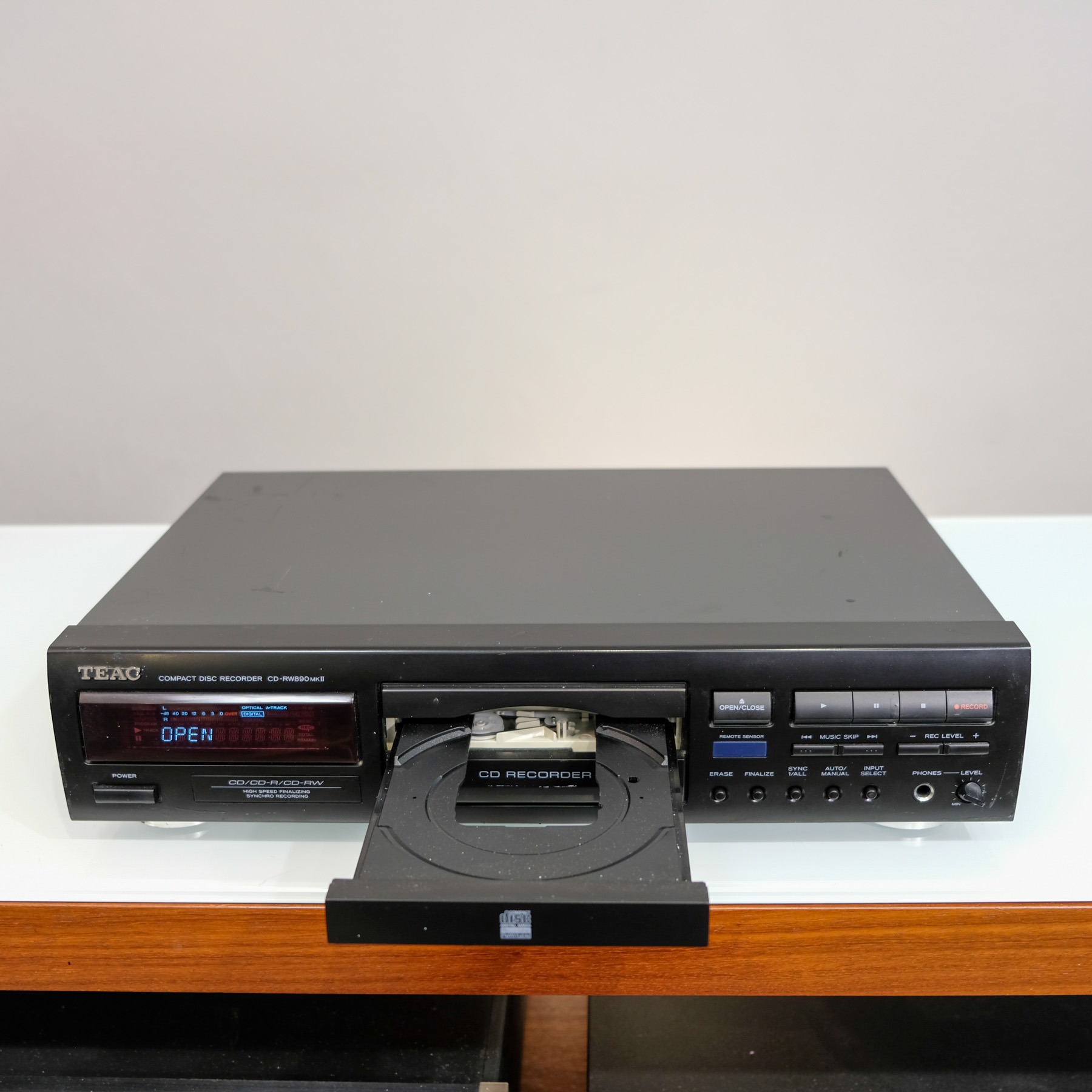 Teac CD-RW890 MKII - Audio construction | Hi-Fi Online Sales