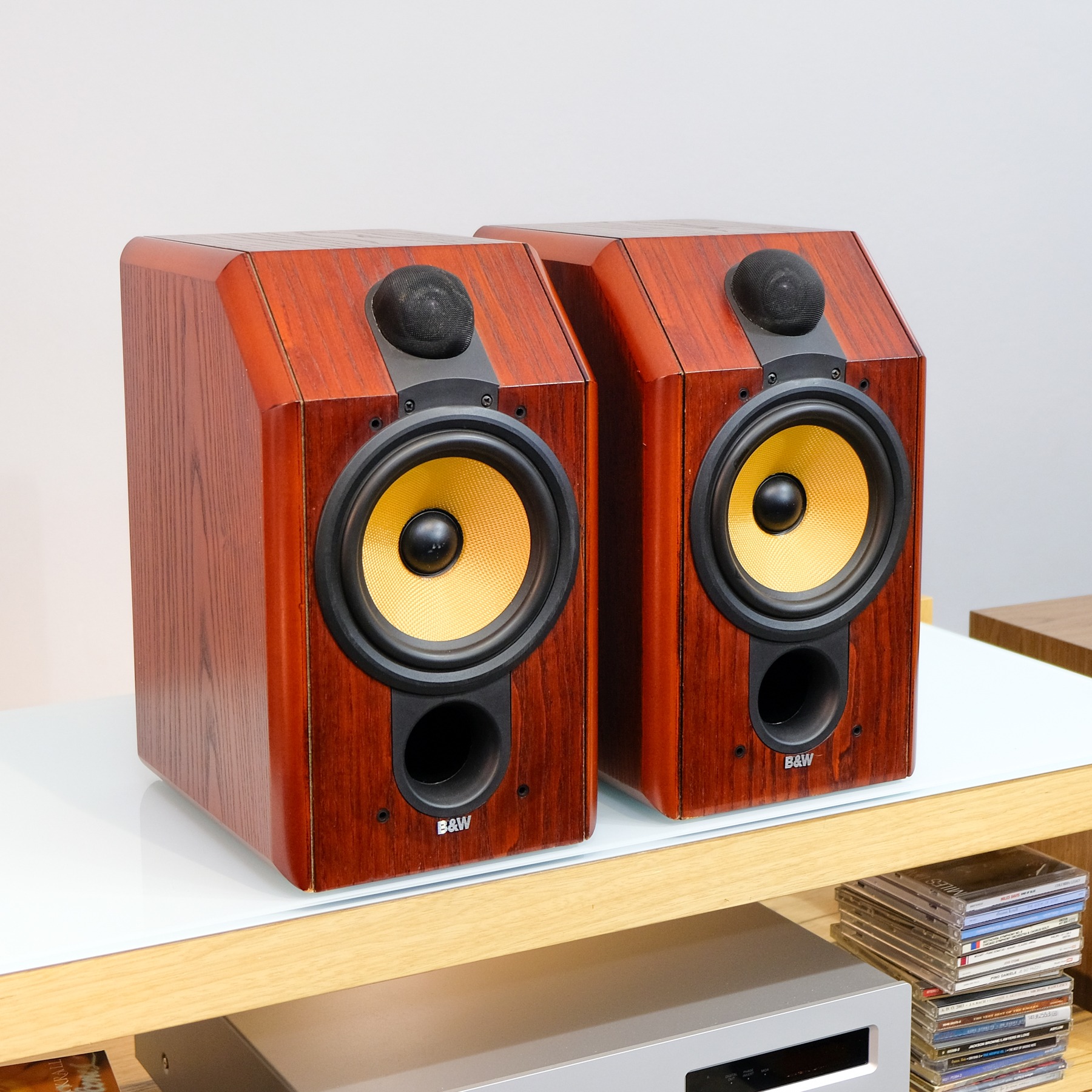 B&W CDM1 - Audio construction | Hi-Fi Online Sales: Amplifiers