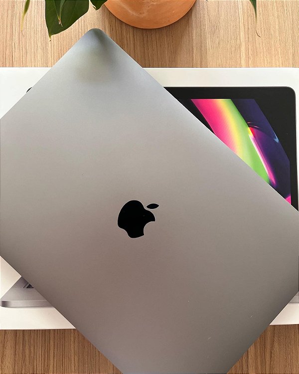 Apple Macbook Air M1 2020 Tela de retina 8GB de ram - Garantia