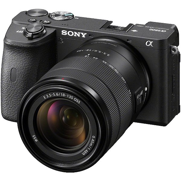 Câmera Mirrorless Sony a6600 com Lente 18-135mm - Backup Equipamentos