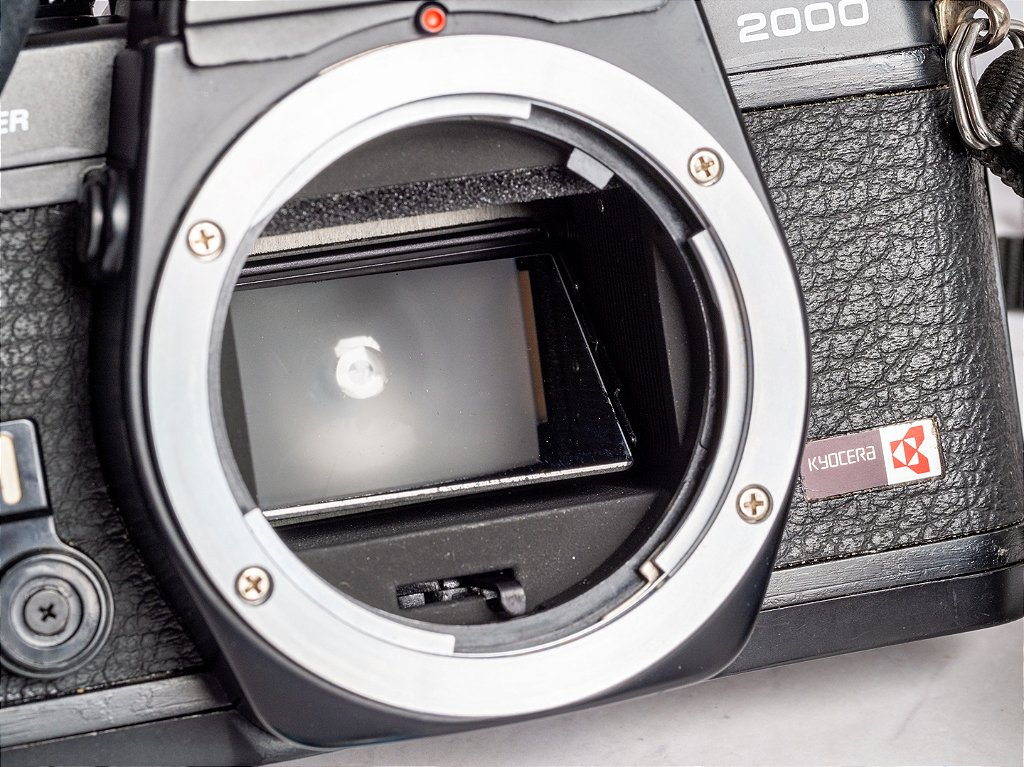 Câmera 35mm - Yashica FX-3 Super 2000 (9.7/10) + Lente 50mm f1.9 +