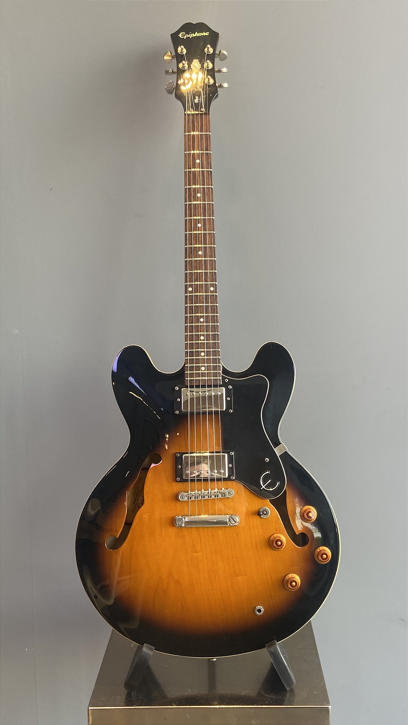 Guitarra Semi-acústica Epiphone Dot Vintage Sunburst - Tholin Guitars