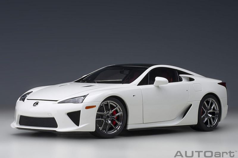 Lexus LFA 1:18 Autoart Branco - 20 anos! Loja on-line de