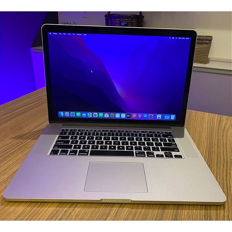 Apple MacBook Pro Retina 15
