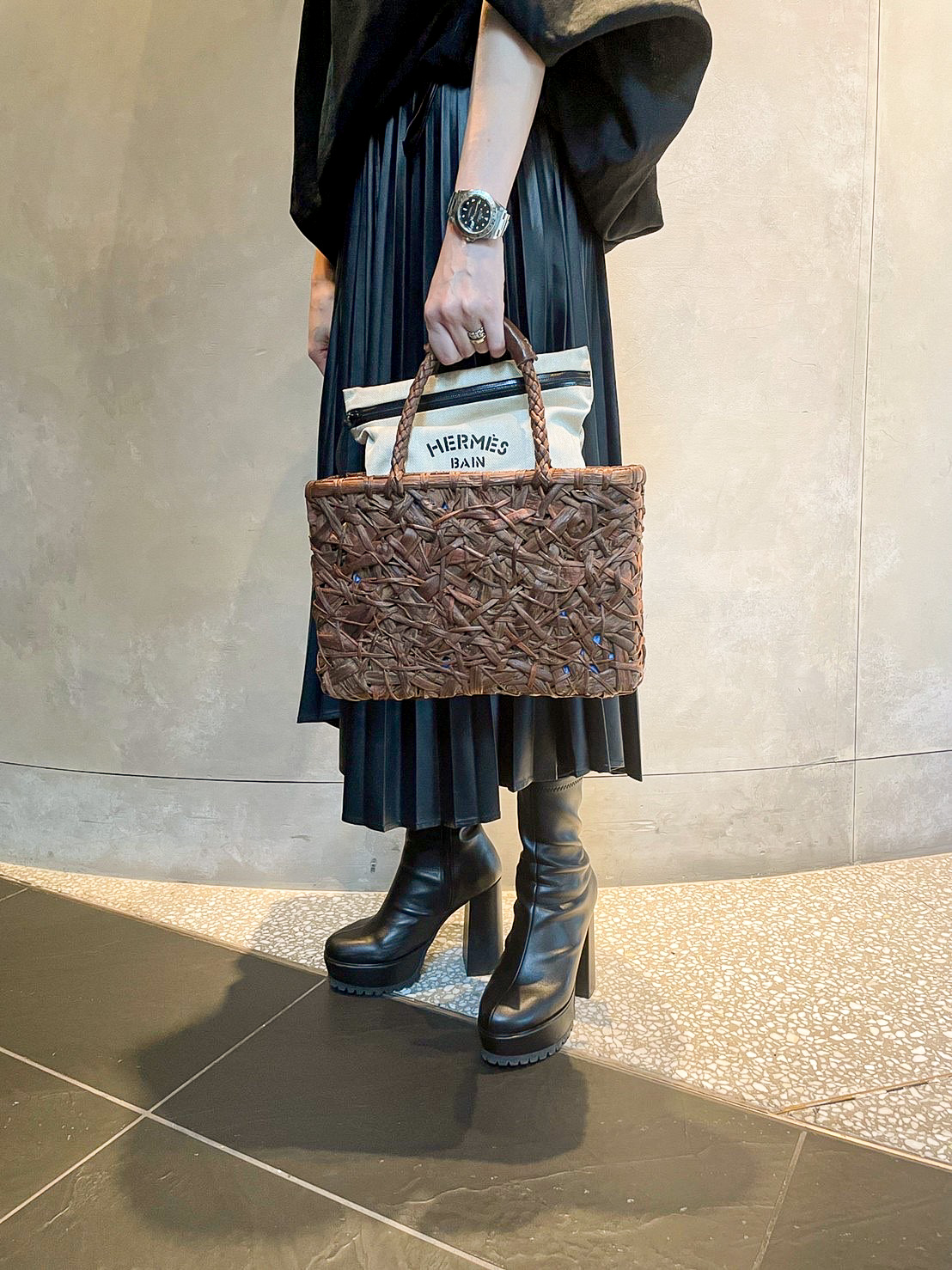 山葡萄乱れ編みカゴをお供に - Salon de KAGO