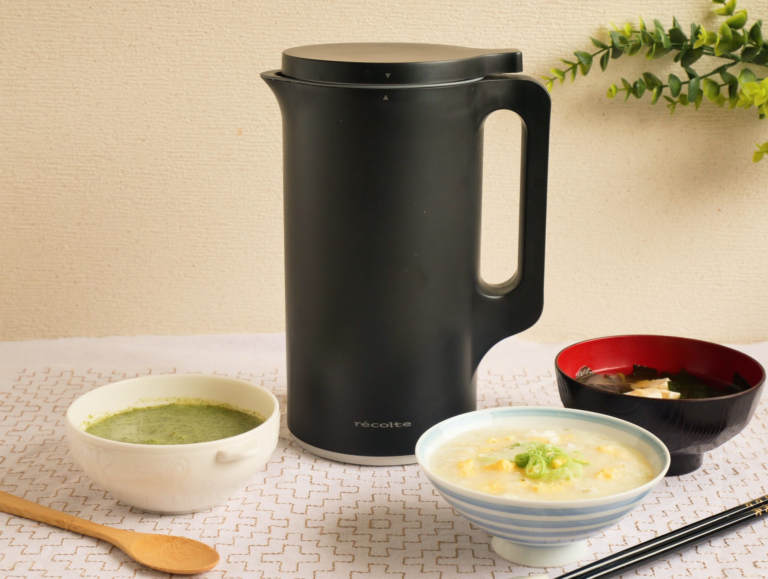 自動調理ポット」で作る簡単あったかレシピ3選！おまかせ調理で楽に