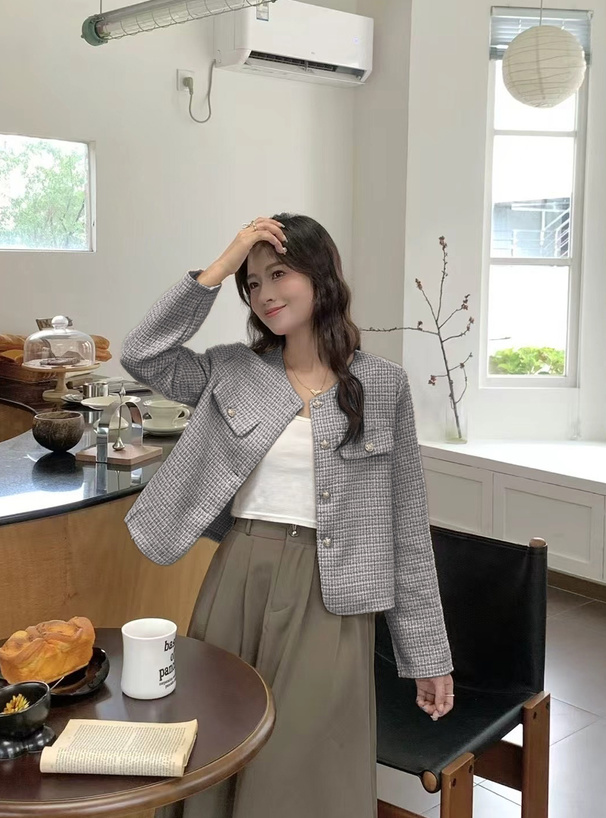 ツイードノーカラーゴールドボタンジャケット[at2570] | レディース