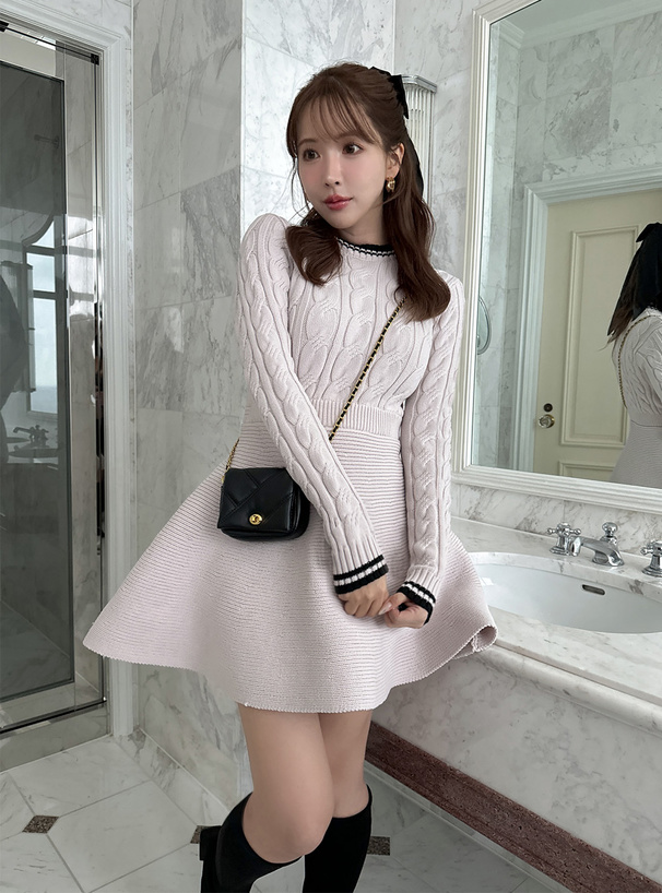 三上悠亜 ケーブル編みニットフレアミニワンピース[tu975