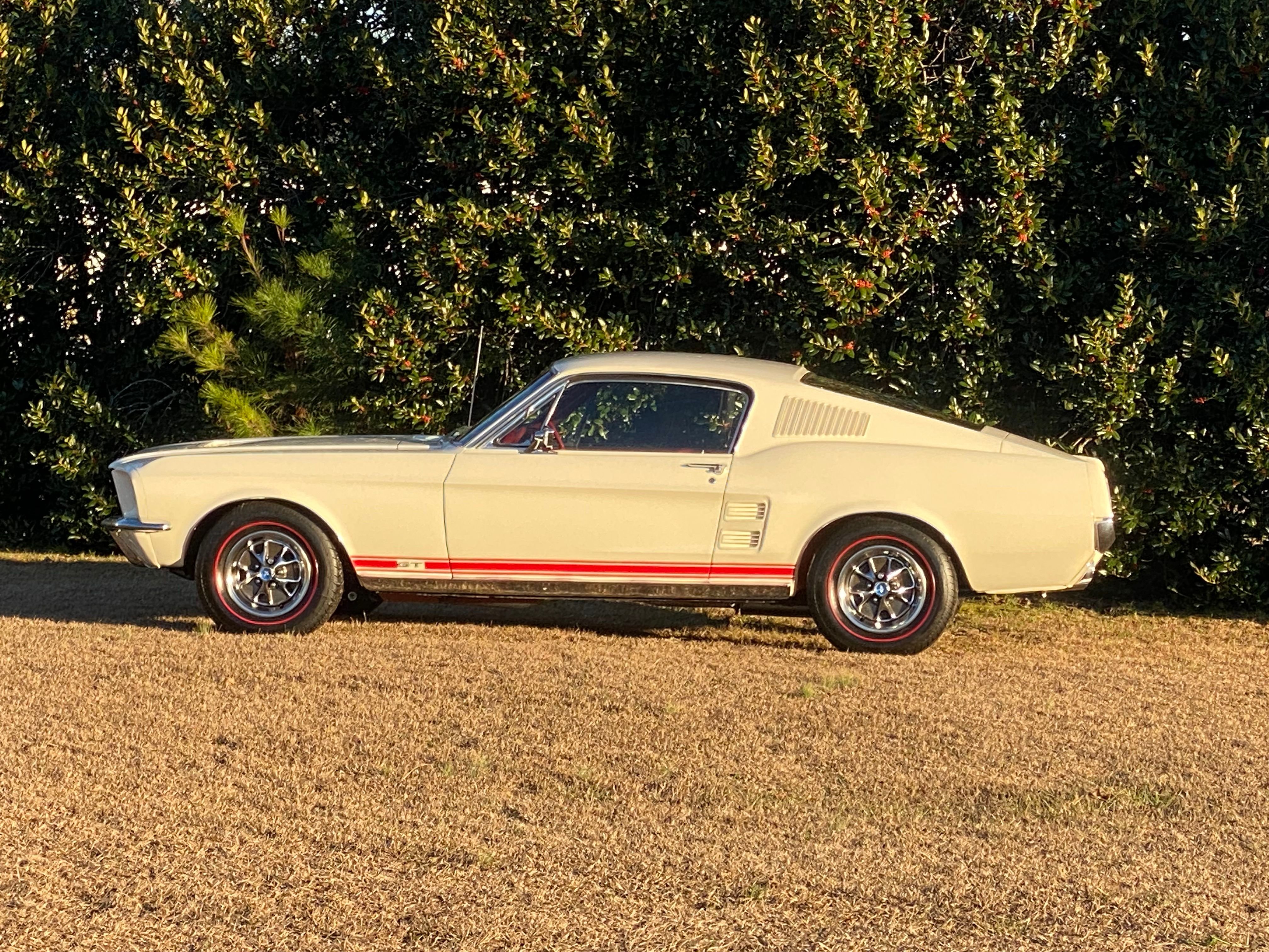 1967-ford-mustang-gt