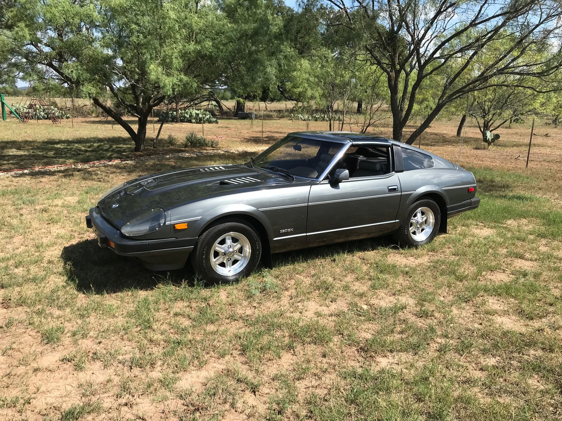 1983 Nissan 280ZX | Street Dreams