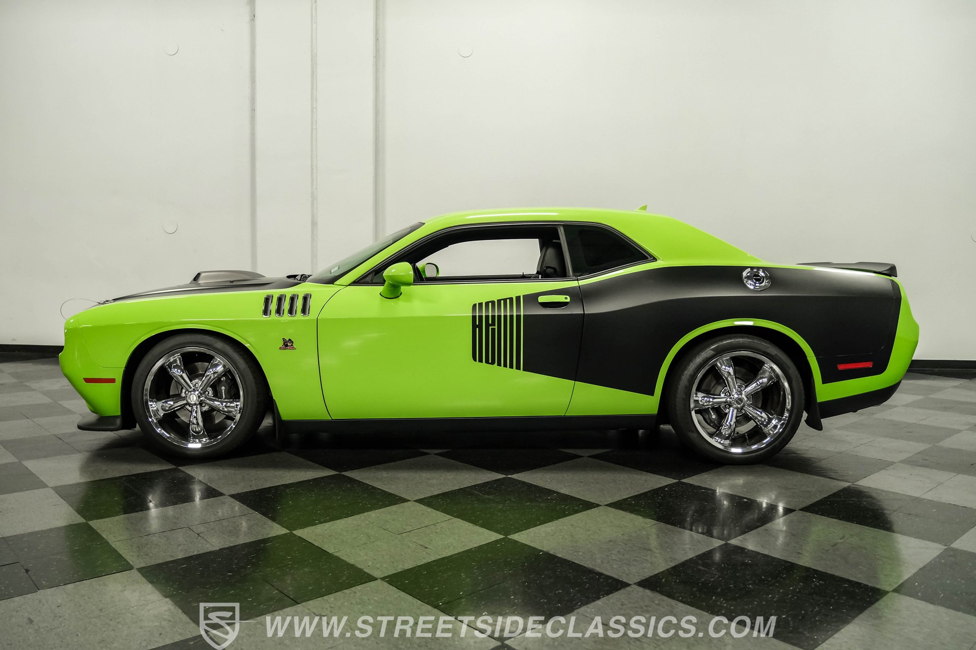 2015 Dodge Challenger | Classic Cars for Sale - Streetside Classics
