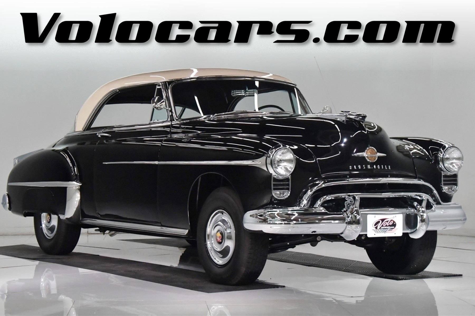 1950 Oldsmobile 88 | Volo Museum