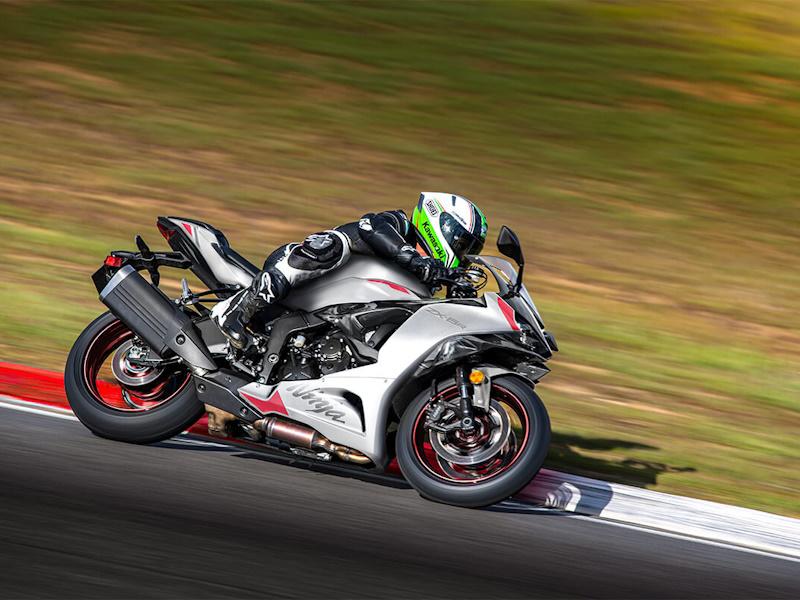 2025 Kawasaki Ninja® ZX™-6R ABS | Maxwell's Kawasaki