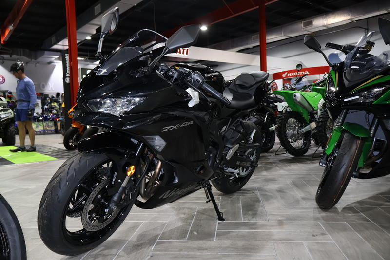 2026 Kawasaki Ninja® ZX™-4R ABS | Broward Motorsports Treasure Coast