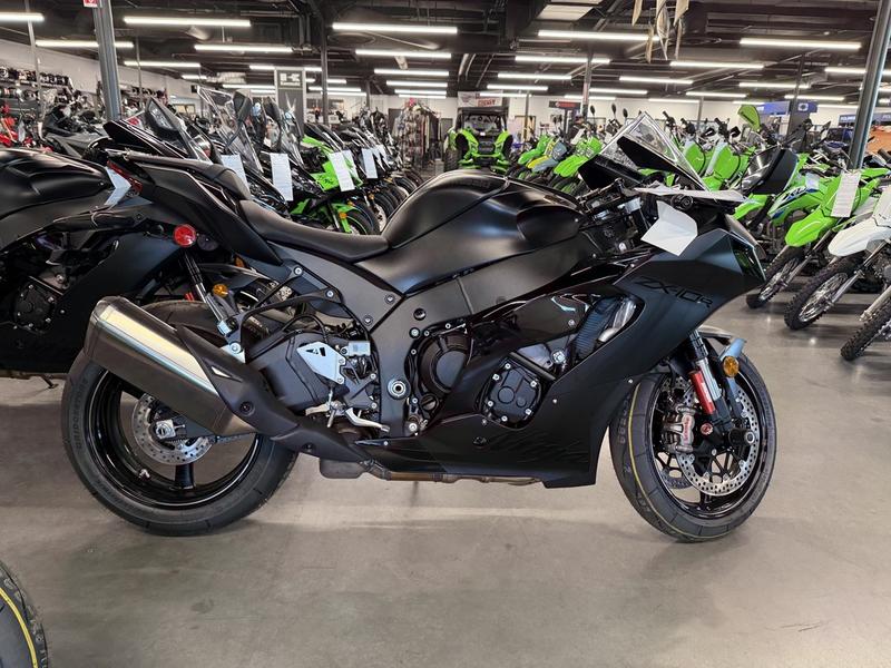 2025 Kawasaki Ninja® ZX™-10R KRT Edition | Westside Motorsports