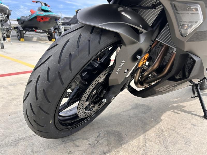 2026 Kawasaki Ninja® ZX™-4RR ABS | Action Powersports