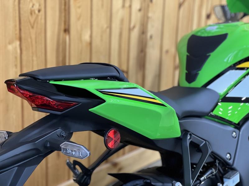 2025 Kawasaki Ninja® ZX™-10R KRT Edition ABS | Hilmerson Sports Center