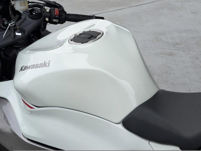 2025 Kawasaki Ninja® ZX™-6R | Ridezilla Albany