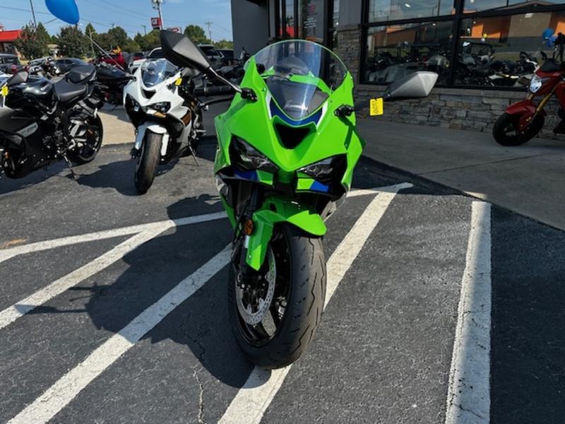 2026 Kawasaki Ninja® ZX™-6R ABS | D2 Powersports-Spartanburg