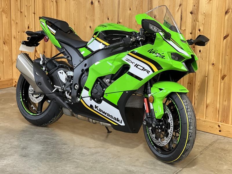 2025 Kawasaki Ninja® ZX™-10R KRT Edition ABS | Hilmerson Sports Center