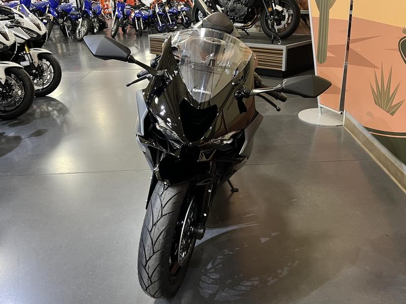 2025 Kawasaki Ninja® ZX™-6R | RideNow Phoenix