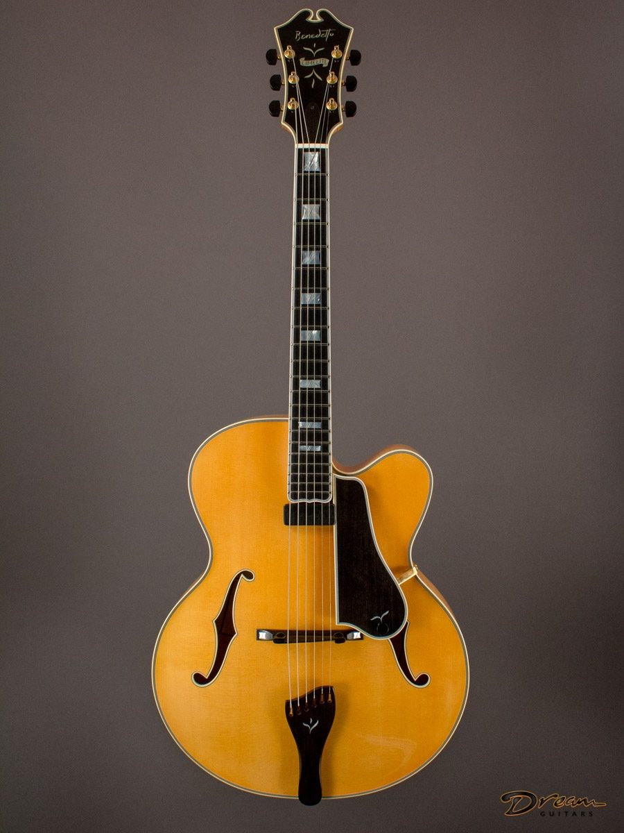 1996 Benedetto Limelite, Maple/European Spruce - Dream Guitars