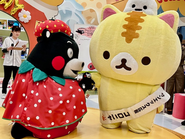 くまモンの聖地「くまモンスクエア」にて、くまモンの誕生日イベント