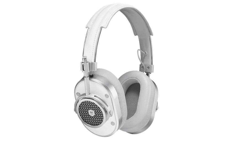 Master & Dynamic MH40 Headphone Review: Listen in Style