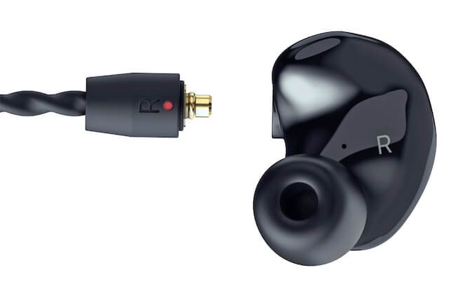 Razer's Moray In-Ear Monitors Feature THX Certification