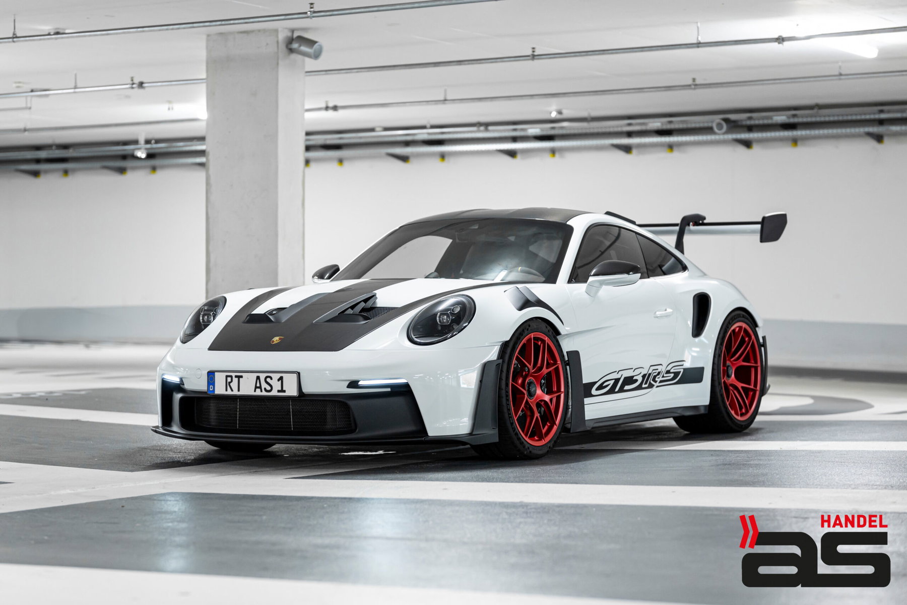Porsche 992 GT3 RS 2024 - elferspot.com - Marketplace for Porsche