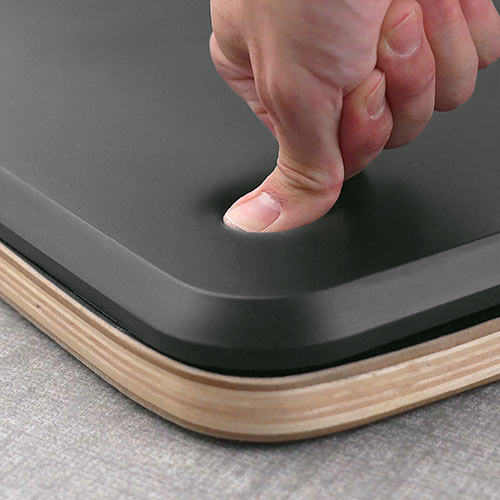 スタンディングチェア（ハイスツール）｜高さ61.5～118.5cm・マット付属