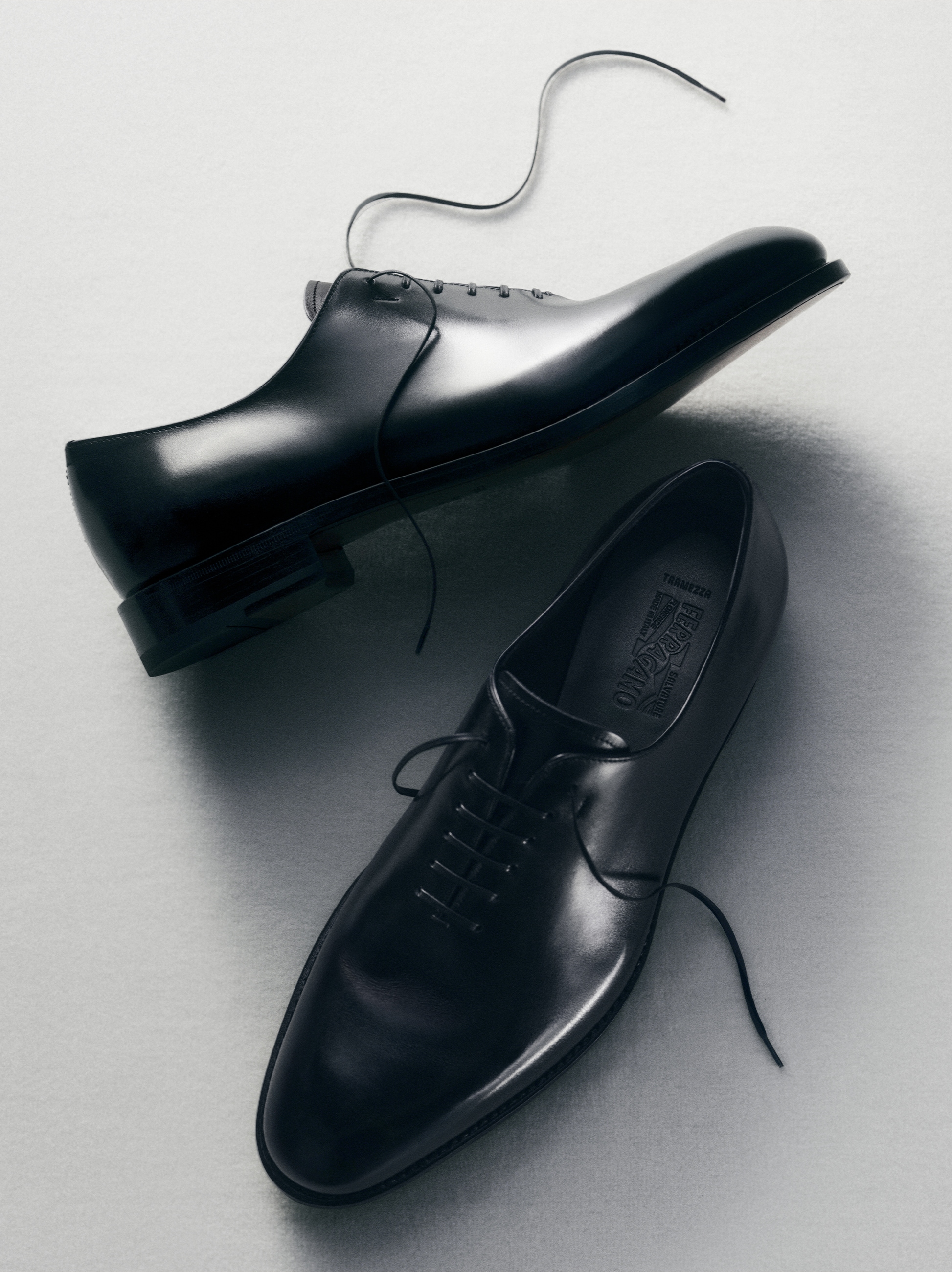 トラメッザ レースアップ - メンズ | Ferragamo