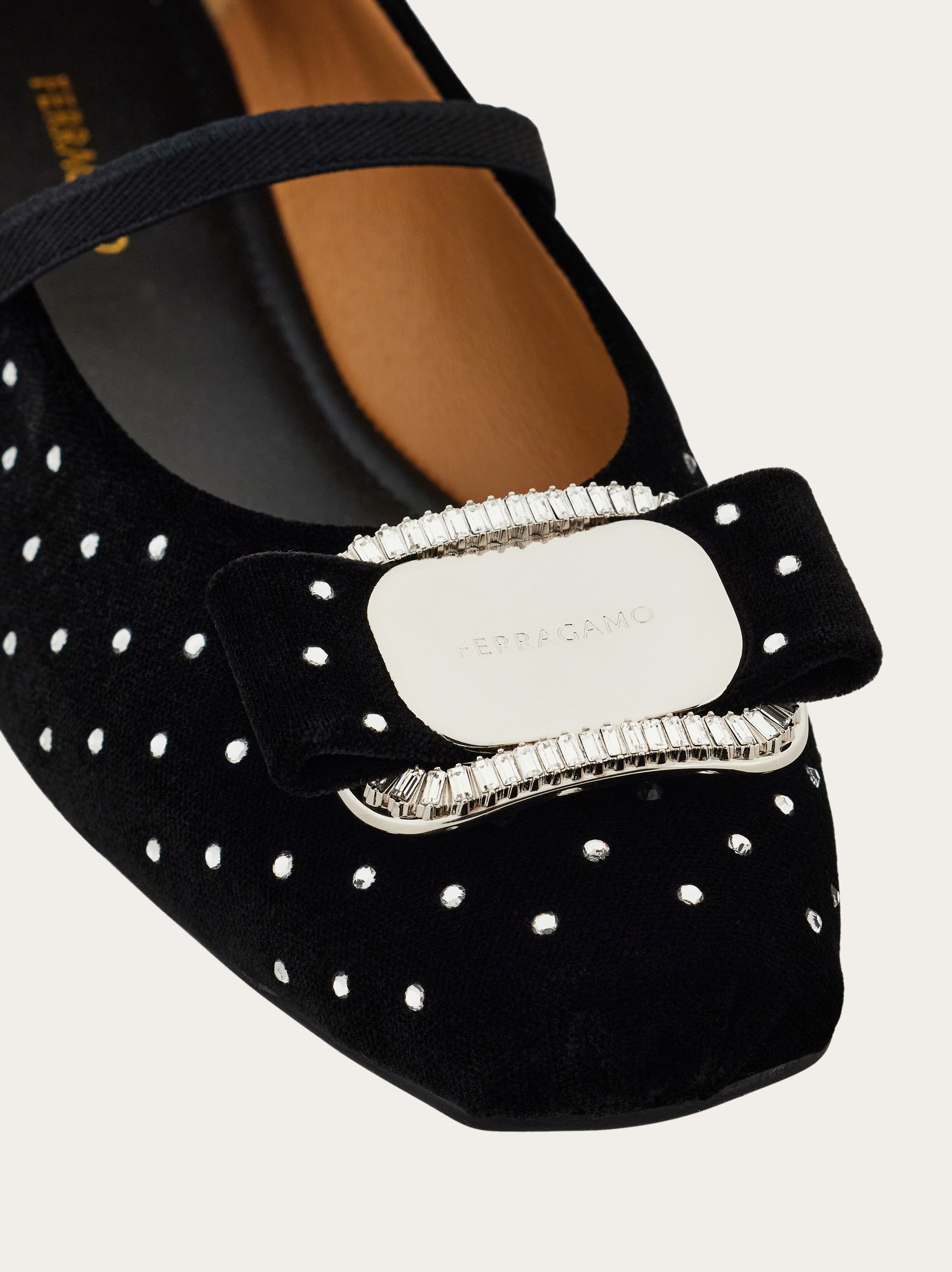 バレリーナシューズ - ウィメンズ | Ferragamo