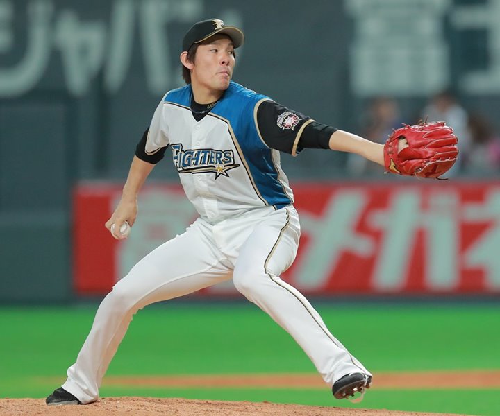 得をしたのはどっち!? 日本ハムとヤクルトで2対2の電撃トレードが成立