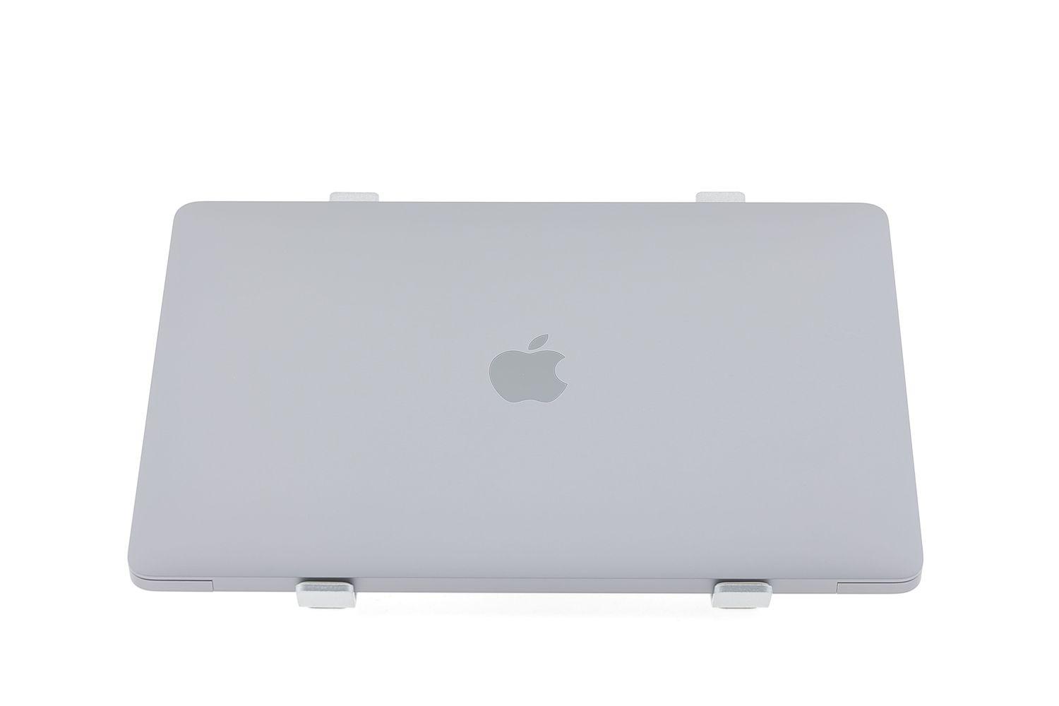 Apple MacBook Air 13″ 2020, M1 8 Cores, 8 GB, 8 core GPU, Space