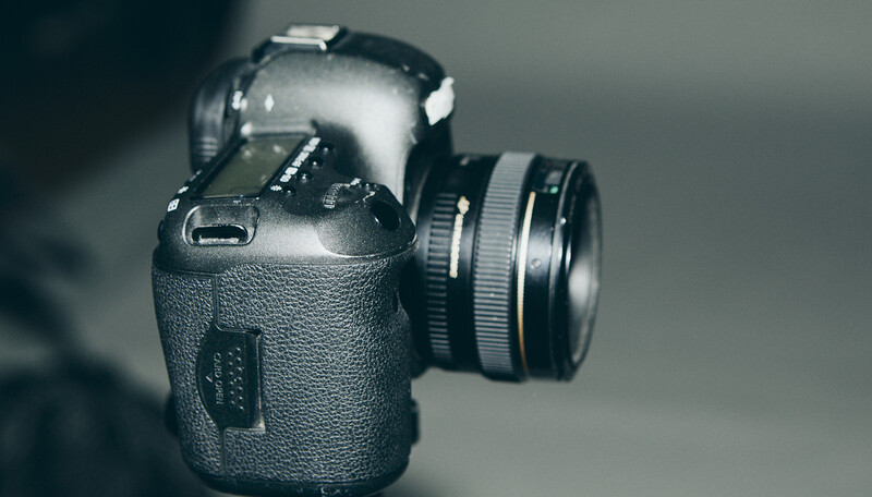 Canon EF 50mm f/1.4: This Budget Lens Packs a Punch Even In 2024