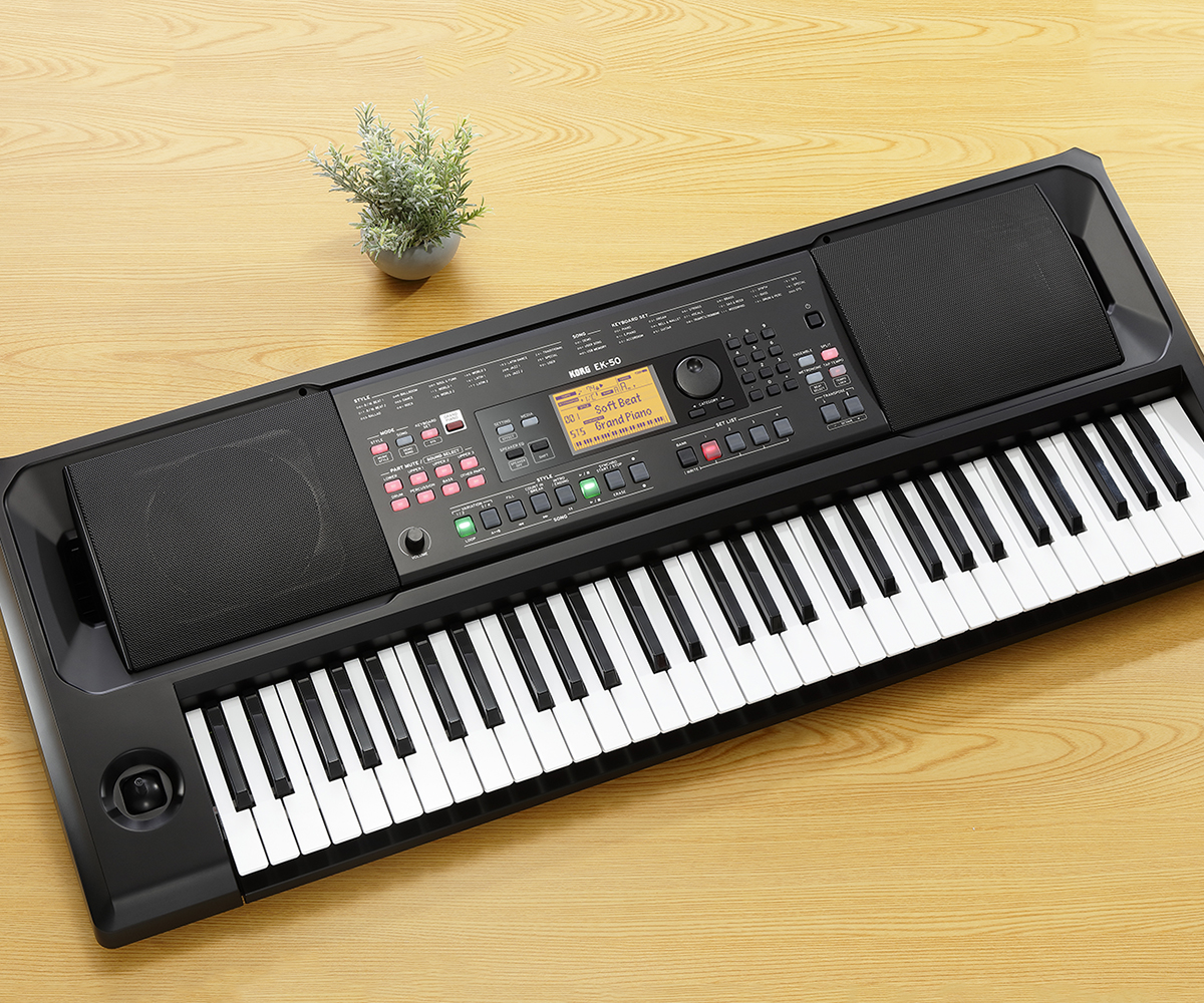 EK-50 - ENTERTAINER KEYBOARD | KORG (USA)