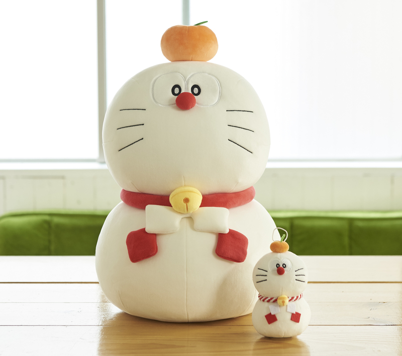 ドラえもんの鏡餅グッズが、クッション・マスコットで登場