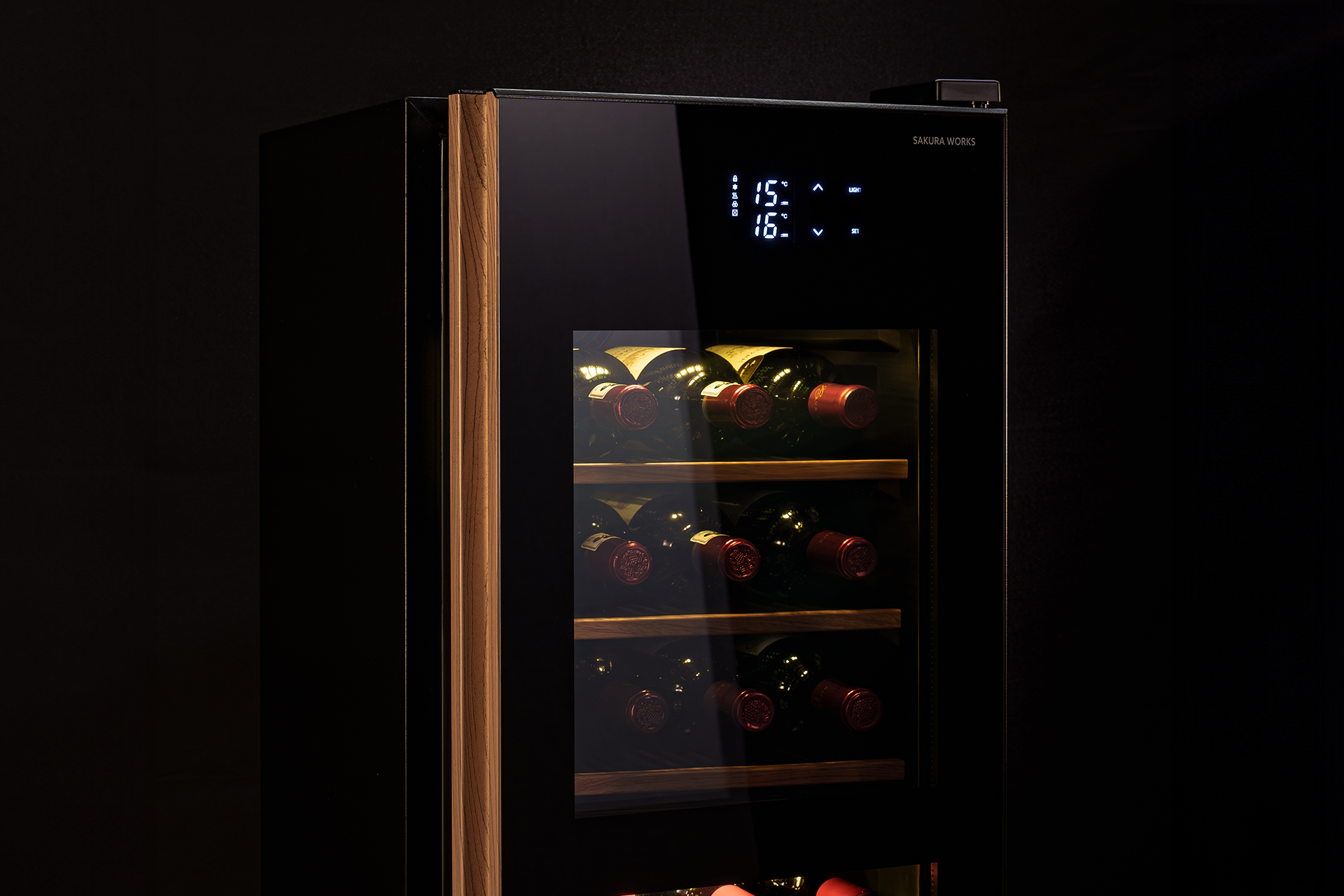 売上No.1のワインセラーがリニューアル！－5℃～25℃まで設定できる