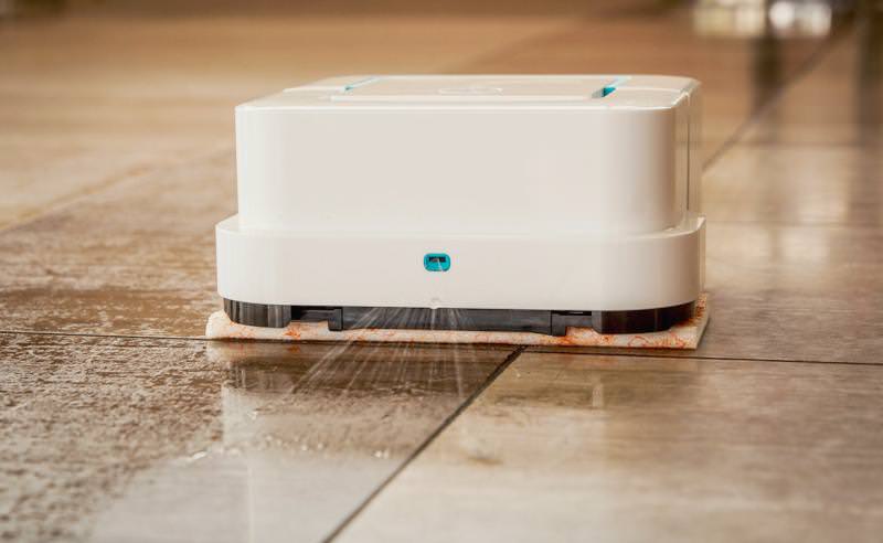 iRobot's Braava Jet 240 is short-range floor mop for cleaner home